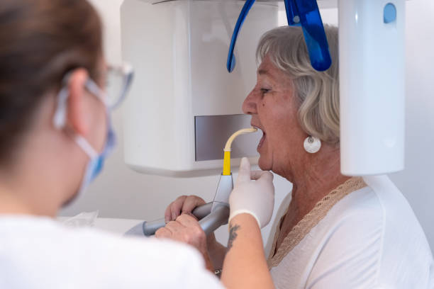 Best Emergency Tooth Extraction in Ormond By The Sea, FL